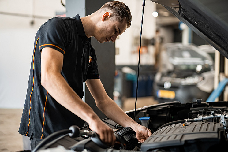 Carteam Autobedrijf Jonkers