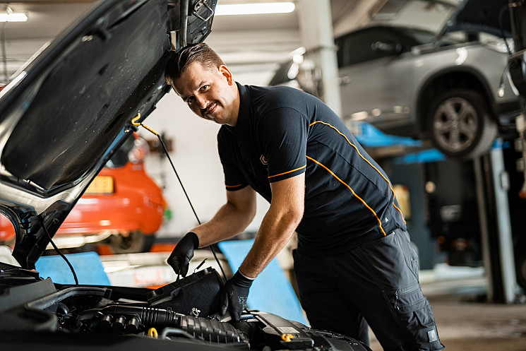 Carteam Autobedrijf Jonkers