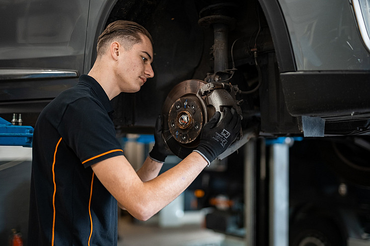 Carteam Autobedrijf Jonkers