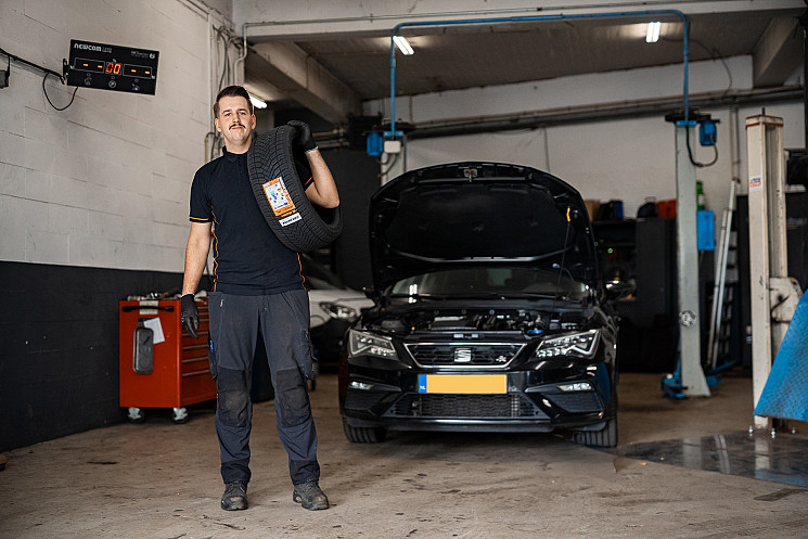 Carteam Autobedrijf Jonkers